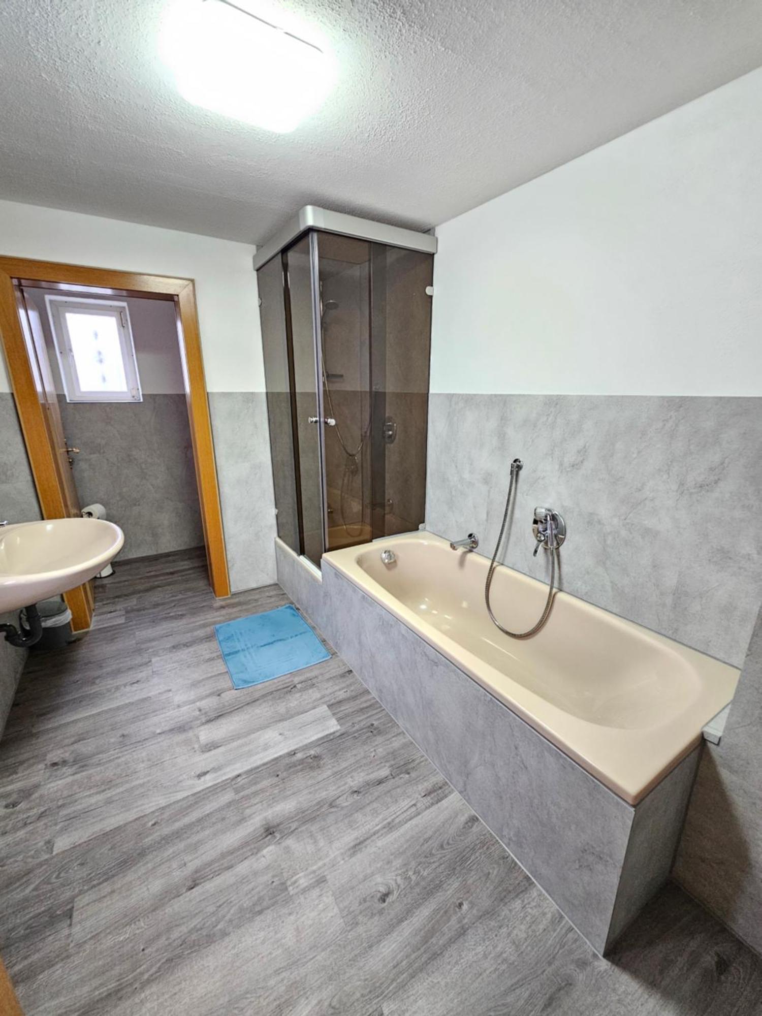 Haus Mitten In Herzen Von 군즈부르크 외부 사진